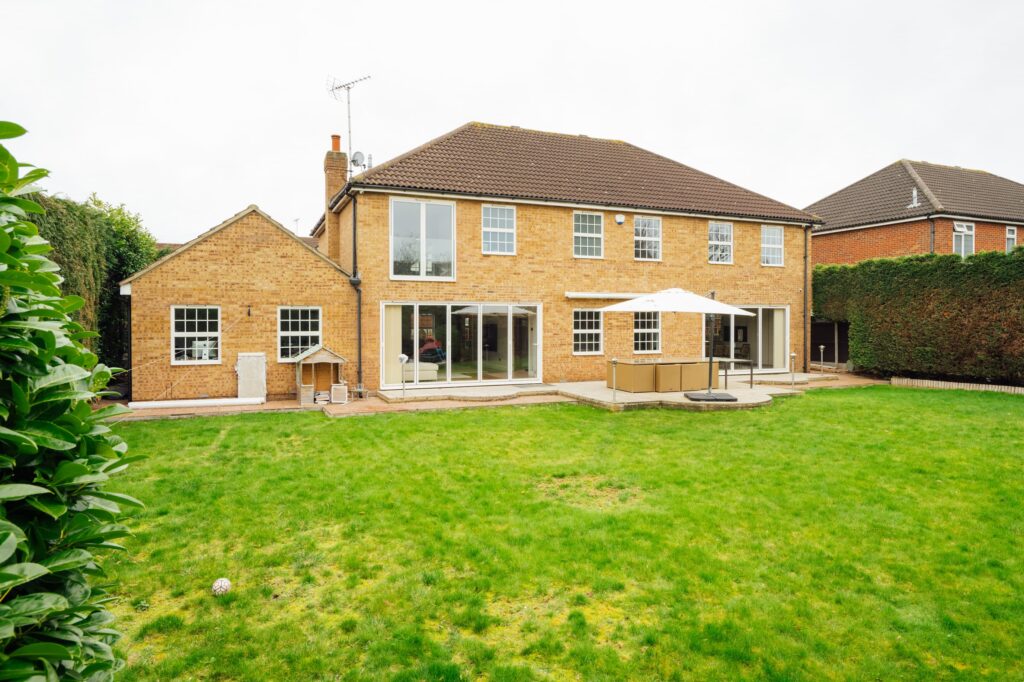Ernest Road-37