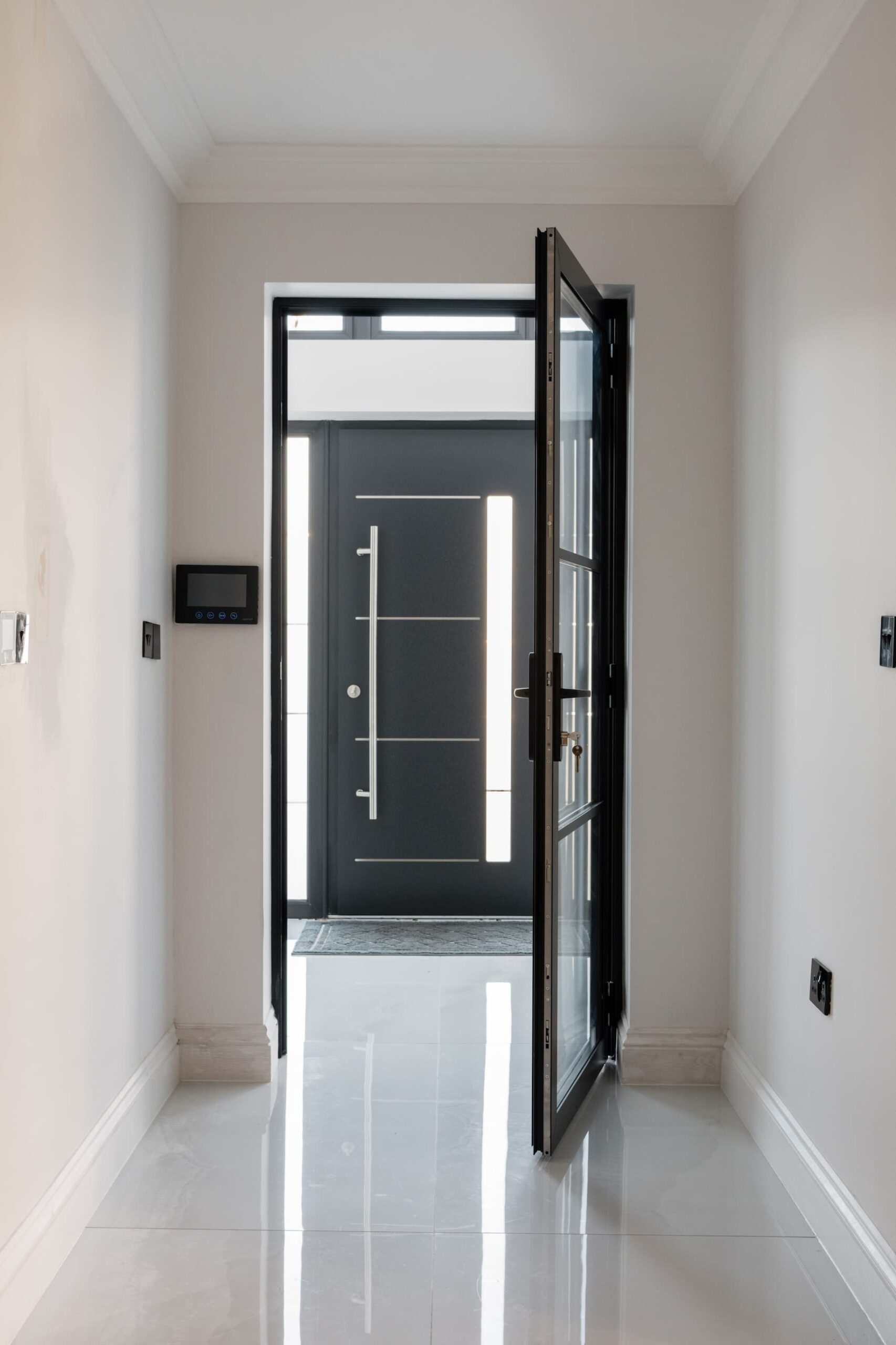 Origin Global Noak Hill Road 8 scaled Brentwood Essex Rom Valley Glass and Glazing