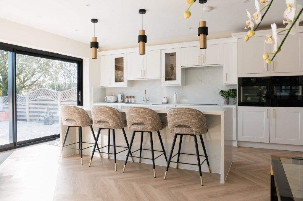Sebastian Avenue-46