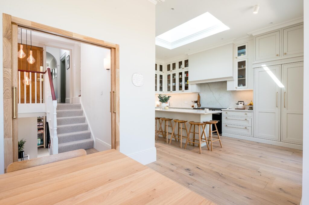 Avenue Road, Brentwood-10