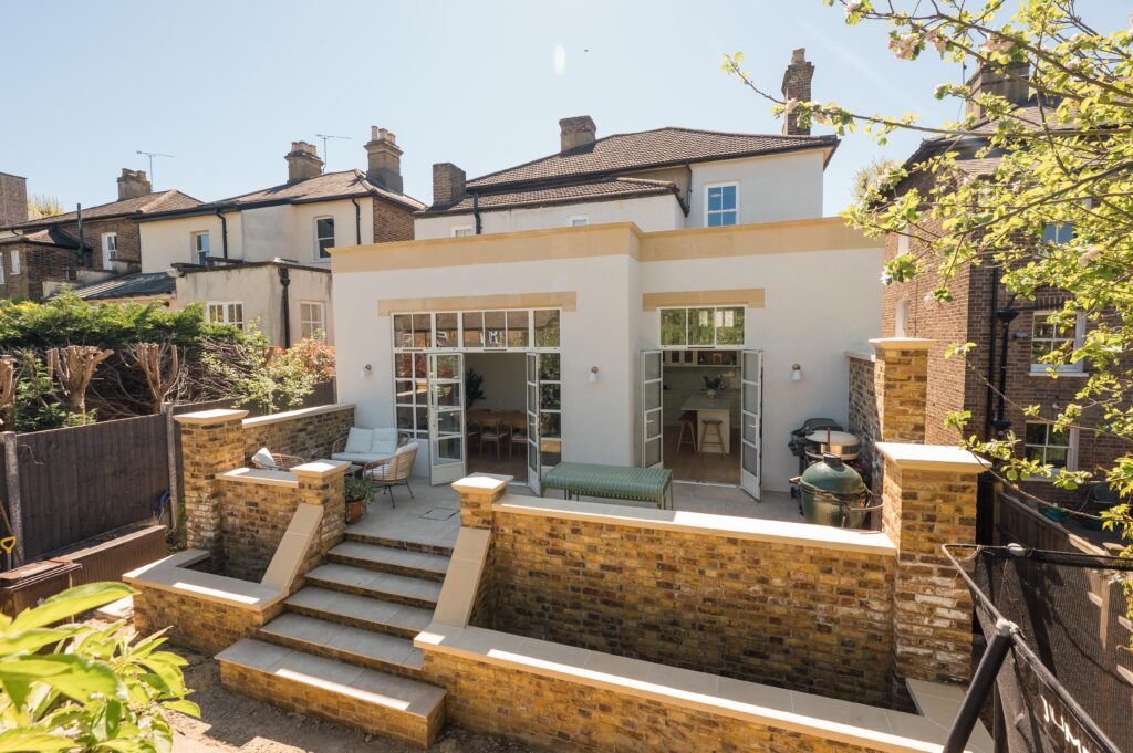 Avenue Road, Brentwood-45