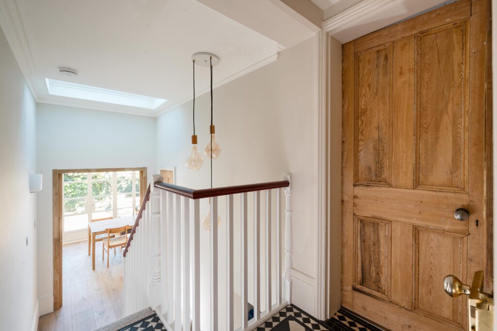 Avenue Road, Brentwood-6