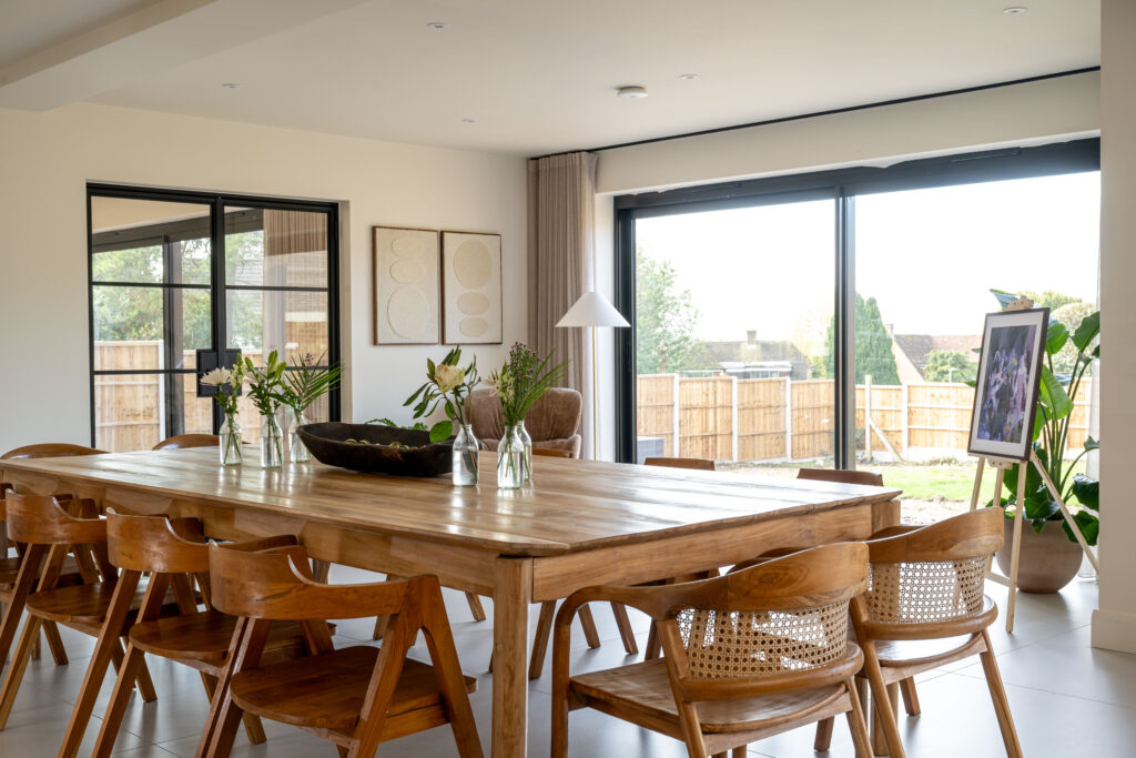 Smart Visoglide Plus sliding doors connecting kitchen to garden Potters Bar, Hertfordshire
