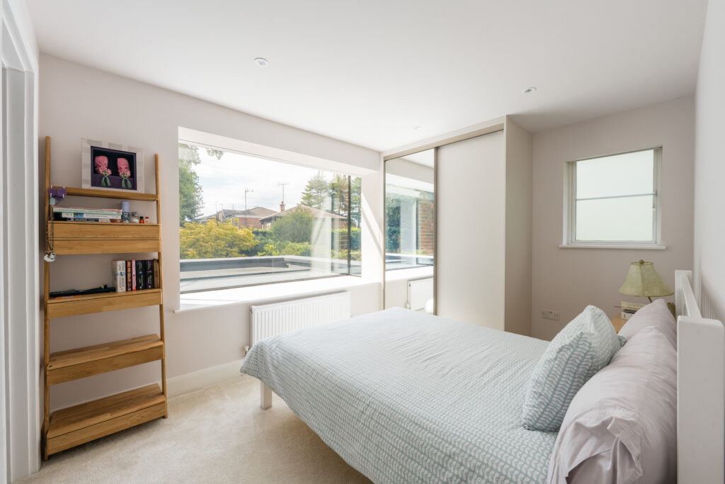 12 Oxford Court, Brentwood-23
